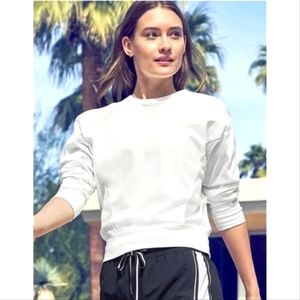 ATHLETA Cruise Long Sleeve Top in White - sz Small
